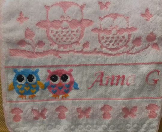 Cross stitch baby bib with name Anna G by Facebook Fan Grazia Vecchiato (2)