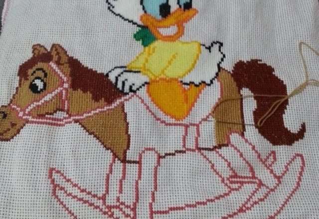 Cross stitch completed work photos Disney baby Daisy Duck author Facebook Fan Vera Vera Valeria (2)