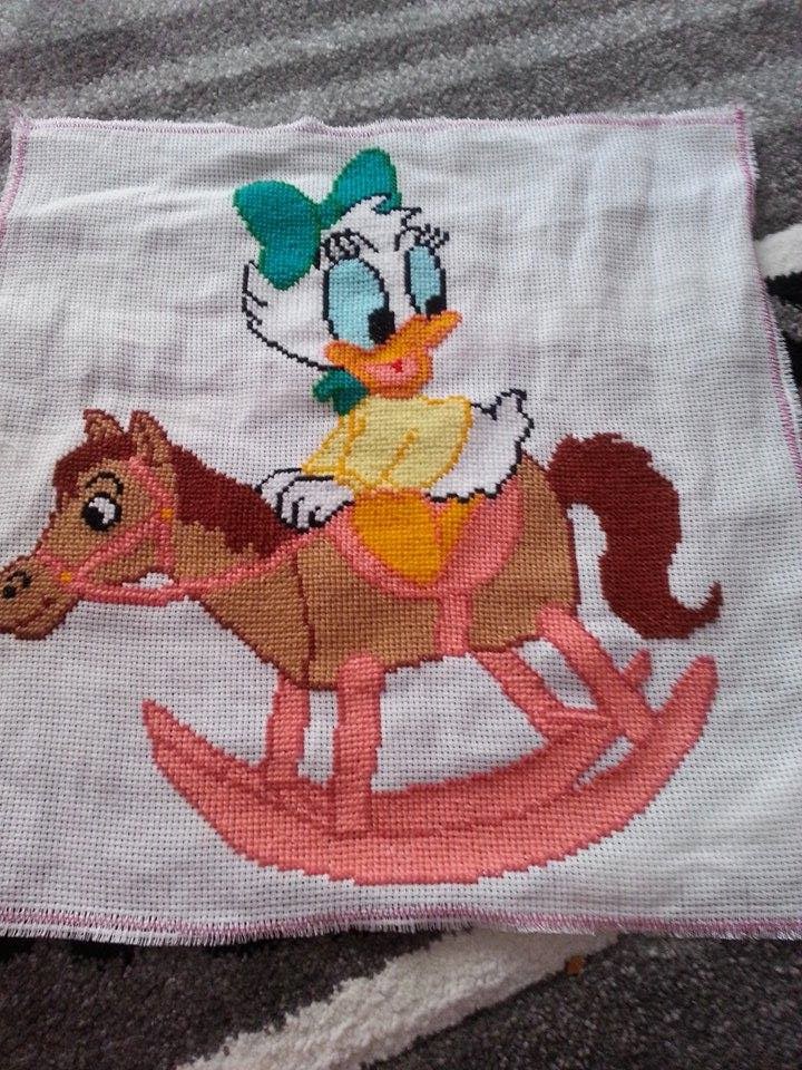 Cross stitch completed work photos Disney baby Daisy Duck author Facebook Fan Vera Vera Valeria (3)